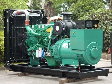 雷波710kw康明斯柴油发电机组
