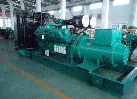 雷波800kw康明斯柴油发电机组